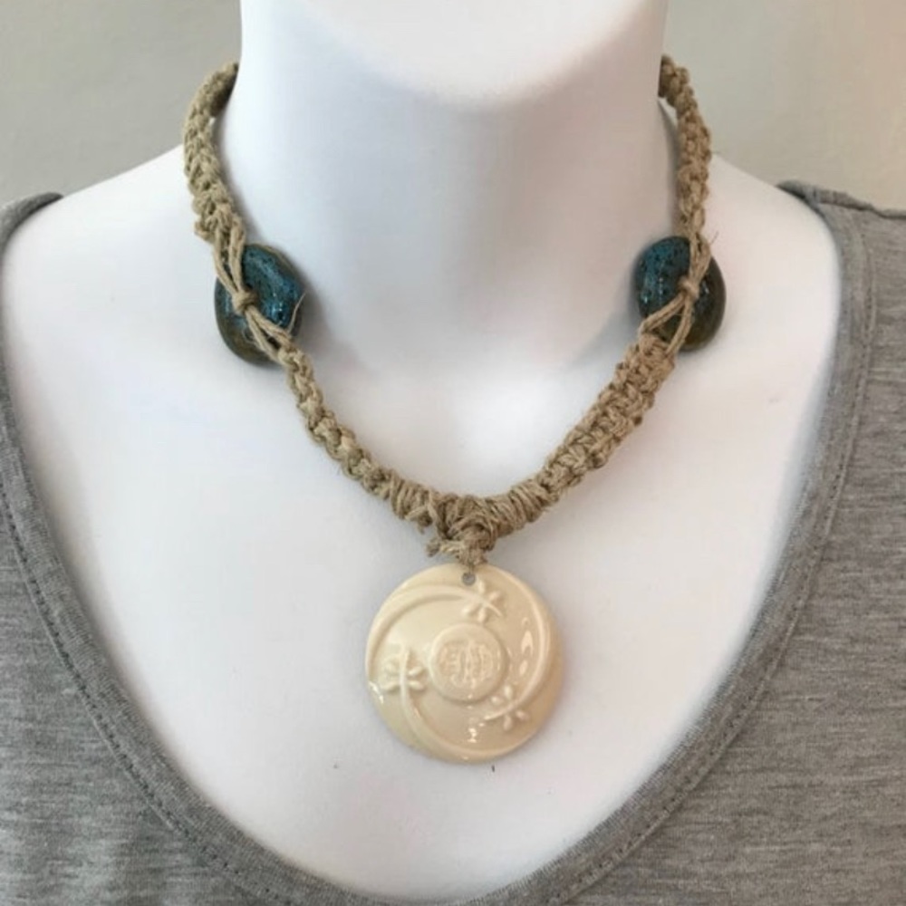 WHITE Pendant & BLUE Stone Ring Hemp Necklace